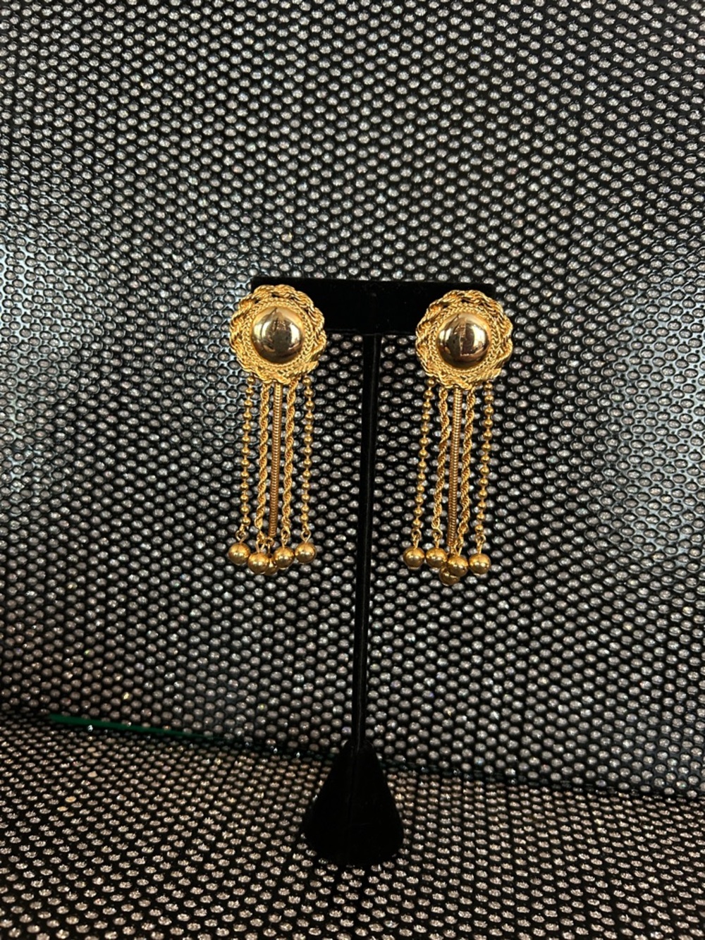Vintage Liz Claiborne Gold Dangle Button Chain Earrings - Women Jewelry